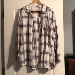 Old navy long sleeve button down shirt